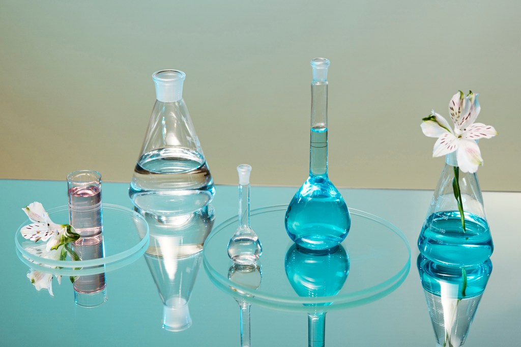 Why Glass Manufacturers NZ Still Shapes More Industries Than You Think