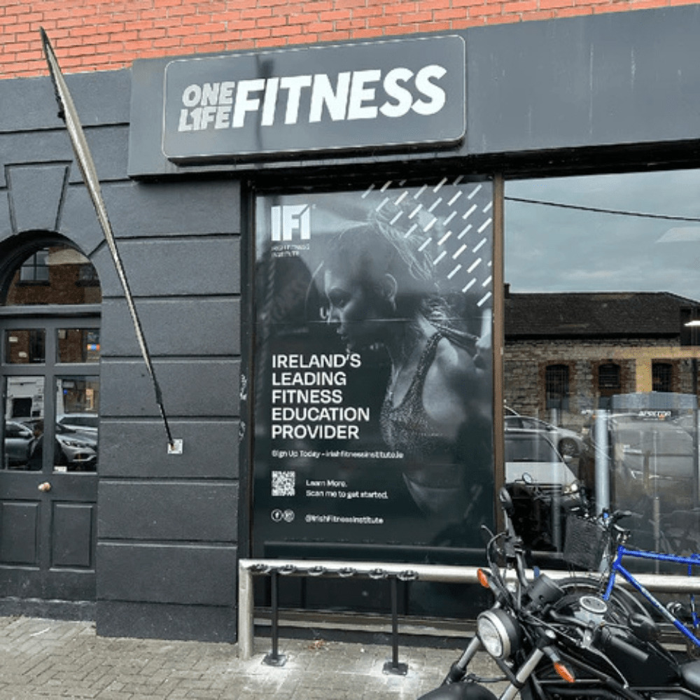 Why Custom Banner Printing Still Works in a World Full of Digital&nbsp;Advertising